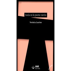 Lucía en la puerta vaivén