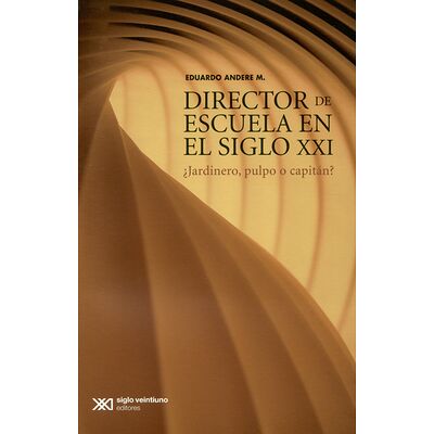 Director de escuela en el...