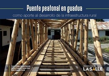 Puente peatonal en guadua...