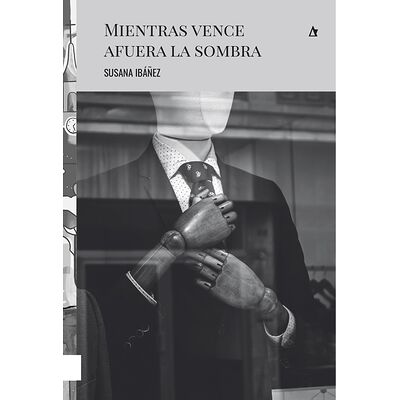 Mientras vence afuera la...